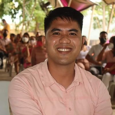 Raquilo29's profile picture. Pleasure in the job puts perfection in the work.
-Aristotle