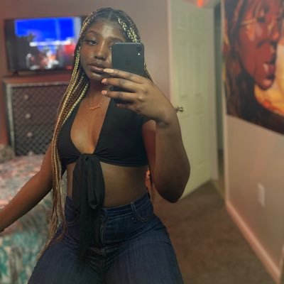 Prettyy_Sliim's profile picture. God 1st 🙌🏾| BCU23 🐯| Future Doctor 👩🏾‍⚕️|