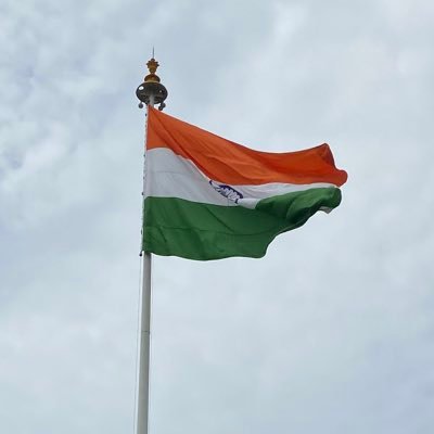 cosmiclaws_'s profile picture. भारतीय • Do Yoga Keep Calm •