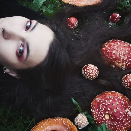 Amanita Queen 🇺🇦さんのプロフィール画像