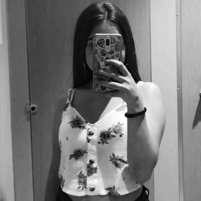 Elenittta_1311's profile picture. 🌈⃤