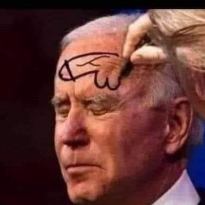 j12345q's profile picture. 