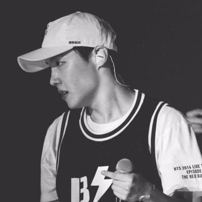 yggummysmile1's profile picture. not new anymore🌚