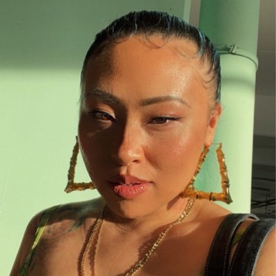 Nu Linh Profile
