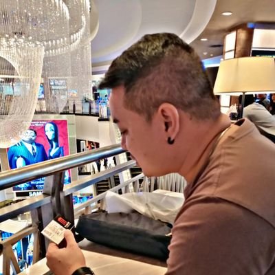 ด้านมืดของผม.. ลงรูปตัวเองบางครั้ง
ฝากติดตามด้วยคับ..