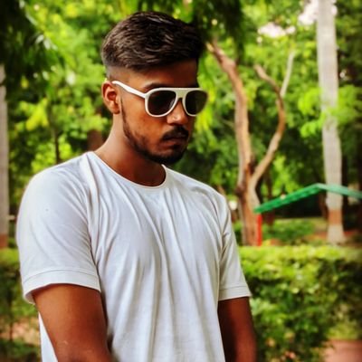 Fanatic1neeraj's profile picture. cricket,bgmi | dilli se hu bc|😍 🇮🇳