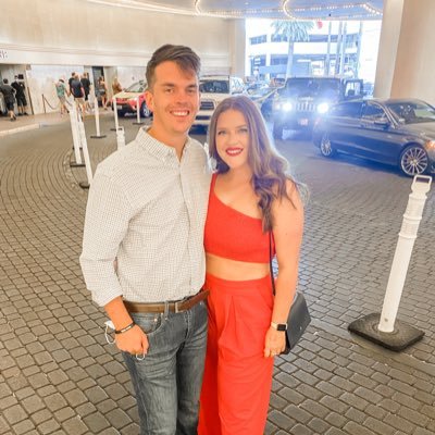 _alliecook_'s profile picture. Oklahoma State and ΚΚΓ alumna