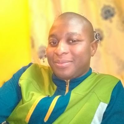 Child of God:-) loving, generous, fun, God-fearing... AMEN.
#Man utd die-hard fan....❤️😂
#Life is a process...# prayer works 🙏