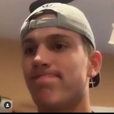 nicollihcker's profile picture. 🍋🐮🍒