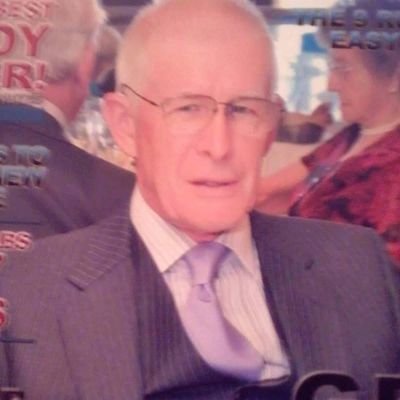 DavidGa91717607's profile picture. presenting Smooth Grooves Show live on Radio Winchcombe Saturday evening 8 pm till 10 pm 
Also Presenting on Your Hit's Digital 5 live radio shows every week