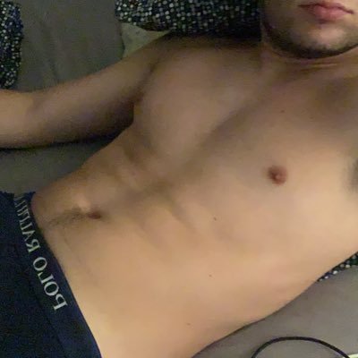 jeunemec18a's profile picture. 24a -Compte interdit aux moins de 18 ans- 🇫🇷