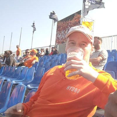 Official account of F1SCHIPPIE. Follow if you like things with a engine. Red Bull family 💪🏼 Animal lover. Dutch Taekwondo champ🥋🏆Orange army member 🧡🇳🇱