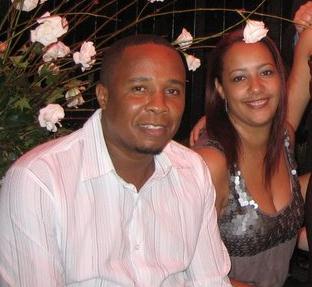 musica como compositor com claudia leite extravassa,cai fora,canudinho,etc.,chiclete solidao,cheiro caras e bocas,netinho apertadinho,voadois amor pirei e swing