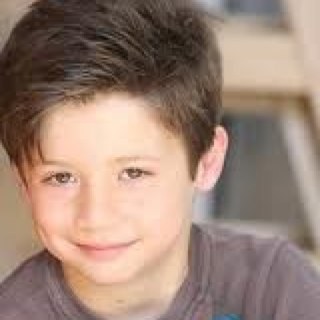 Hey, I am Flynn. I am 9 yearsold. Call me (: (Roleplay Account)