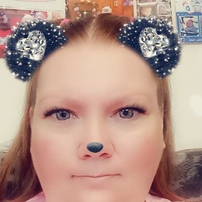 My name Jenny bird I'm 39 I'm engaged we have a special little boy love listening to music playing PS4 and watching TV