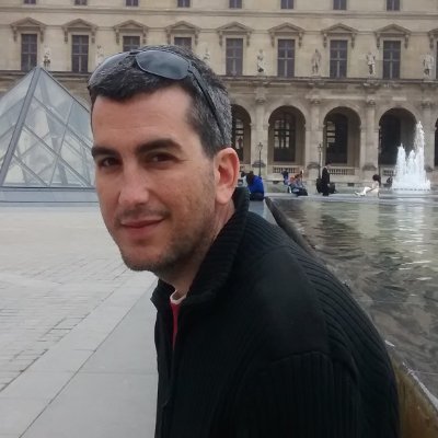 Construyendo servicio SaaS para obtener el feedback y estado de ánimo de clientes e invitados a través de gestos: @Gestualy