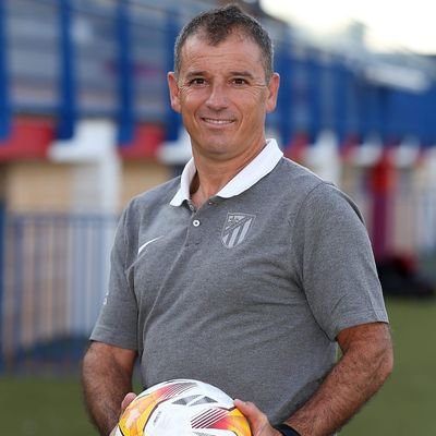 Maestro EF. /EE./AL. Entrenador nivel III UEFA pro /@RivasFutbolClub / @AD_Alcorcon /@CDCanillas / @perisocfoficial/Juv A @UDSantaMarta/@CDPearanda