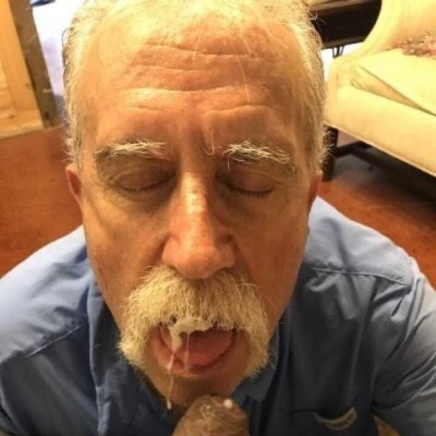 JavierH29781355's profile picture. 🔥