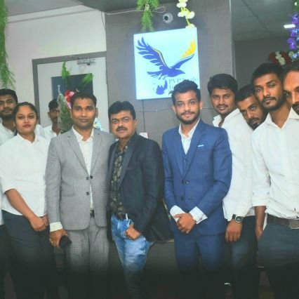 📍Founder & Director Eagle Group of Companies📍
🚢𝙀𝙓𝙋𝙊𝙍𝙏 & 𝙄𝙈𝙋𝙊𝙍𝙏✈️
@eagle.export_pvt_ltd
@agrotech_dubai_llc
🌏Available ⬇️📍Dubai 🇸🇬Qatar. 🇶🇦