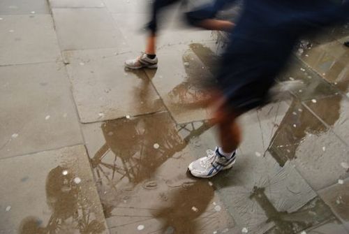 JogOn_London's profile picture. Info about all things running in, but not limited to, London!
Twitter feed linked to FB page: Jog On London
and YouTube Channel: http://t.co/BGzhuFStS4