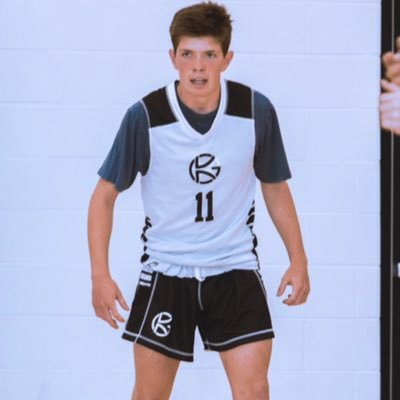 Bishop Chatard Basketball,football, Class of 2024, AAU EG10 height 6’1 weight 165 combo Guard phone, GPA: 3.7 number 3178098980 Scootysemler80@gmail.com