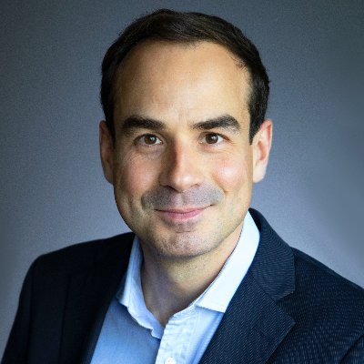 Je m'intéresse aux questions juridiques soulevées par les technologies numériques. Juriste @ La Poste Mobile.