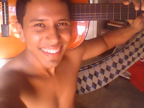 thiagotelless's profile picture. TÉCNICO em segurança do trabalho,Estudante de ADMINISTRAÇÃO-Uninorte - gosto de esporte - ler - uma boa comida regional - um bom vinho -viajar mochileiro-violão