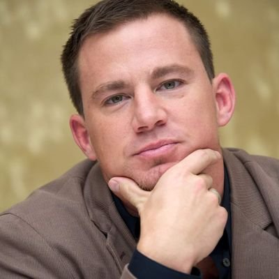 lr12221's profile picture. 