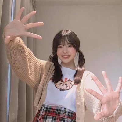 (#KaningCgm48 ลูกคนโต ) 🦊(#LinglingCGM48 ลูกคนรอง)🐰(#PloenCGM48 ลูกคนกลาง) 💐(#PraifaCGM48 ลูกคนเล็ก) 🎸 (ขอเป็นชาว #คมิ้ง ทุกชาติไป) (#NAMTANFILM)