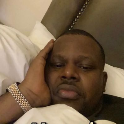 only1marcel's profile picture. Alien of extraordinary activity👽😏, just tryna make a living💼🌎, still yours truly😌✨... Dm for ads, strictly business 🙌