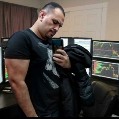 📈 Analista Gráfico
💰 Ações, Futuros, Forex & Crypto
🥋 Jiu jitsu
💙 Cruzeiro
🥇 CEO Lab Investing