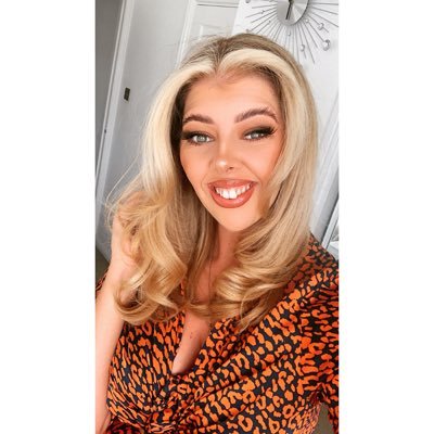 LindsayBlackk's profile picture. snapchat- Lindsbxox