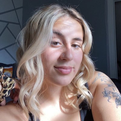 elycia__'s profile picture. life is great🥰