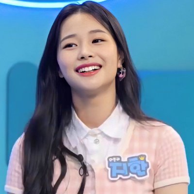 J1HANL0VE's profile picture. we shine together. #위클리