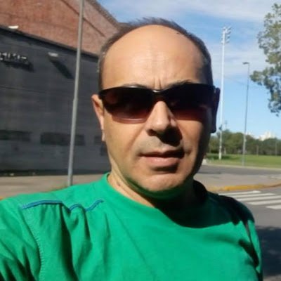 Donde no hay dirección divina, no hay orden;
¡feliz es aquel que cumple la ley de Dios! Prov. 29:18
