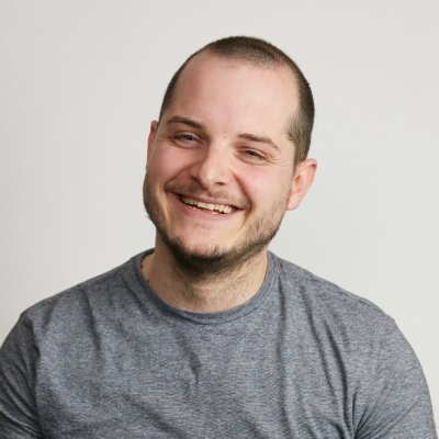 Mcpoowl's profile picture. 