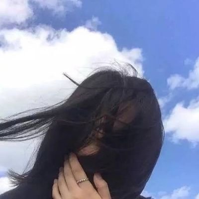 MahimaOleti's profile picture. I love BTS..💜
I love justin..❤️