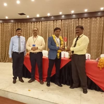 SUJEETP93953400's profile picture. LIC OF INDIA