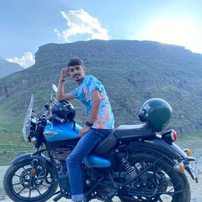 Rohitkhattri12's profile picture. 😀