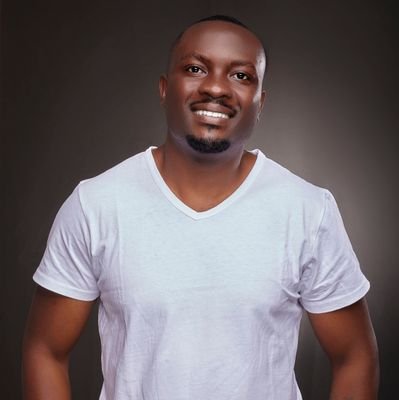 sgunzvenzve's profile picture. IAmSim