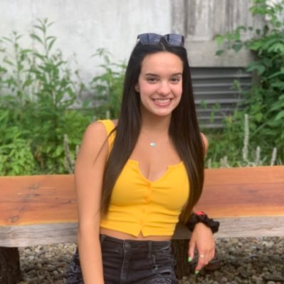 AlaynaDecarbo's profile picture. nhs’23