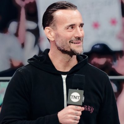 Straight Edge Sweetheart. Hero of Chicago who chose to step back into the ring after 7 years.┊NOT @CMPunk. Roleplay. Best in The World.