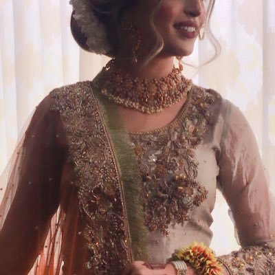 _Capture_you_'s profile picture. Portraits, Editorial, Weddings & Events Photographer