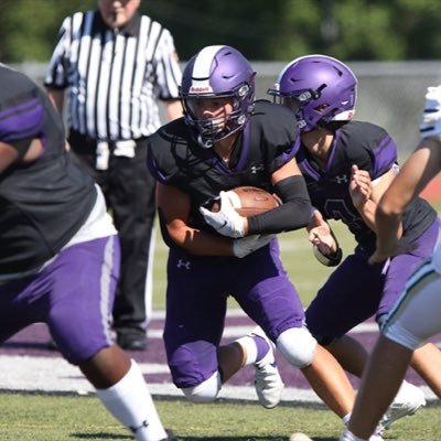 5’9 190 #26 Phoenixville 24’- 3.96 GPA | NHS | Team Captain |All-conference RB and LB |Email: sammoore12406@gmail.com