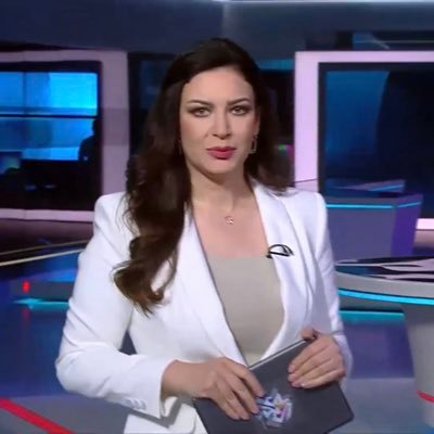 رولا حيدر إعلامية في التلفزيون العربي @alarabytv