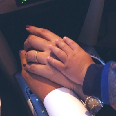 N_t__2's profile picture. "💍👨‍👩‍👦‍👦🤍"