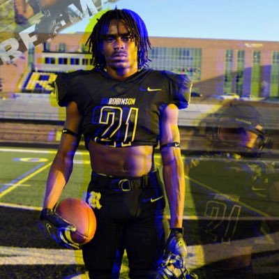The grind never stop.💸joe t Robinson high senior #21🙏🏽🏈🥇5’10” 153lb RB/CB/FS 2X State Champions🏆 4.45 Lazer 40🕦|