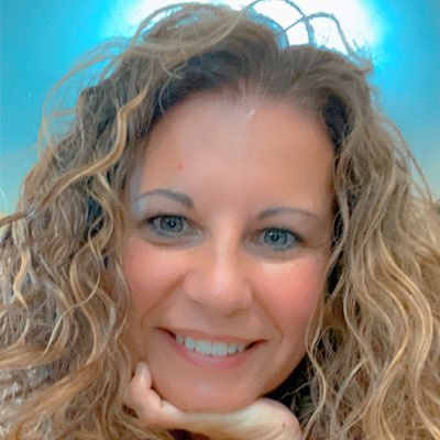 NysheaBrown's profile picture. 