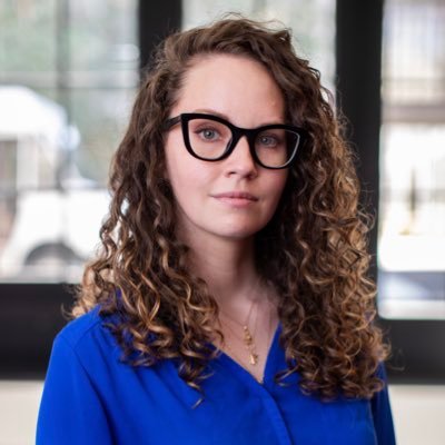 SaraCody's profile picture. Multicellular eukaryote. I love green apples, cool animal adaptations, collective nouns, melting crayons, and storytelling.