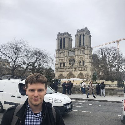 EmptyWit's profile picture. 